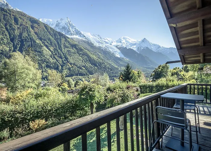 Authentique Près De Avec Jardin Et Parking - Fr-1-343-182 Chalet *