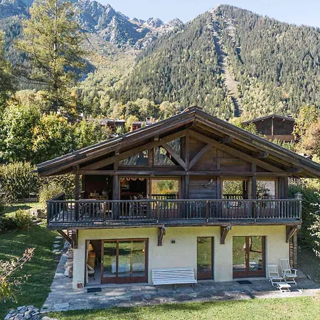 Typique à Avec Parking Et Wifi, Proche Centre Et Pistes - Fr-1-343-182 Chamonix