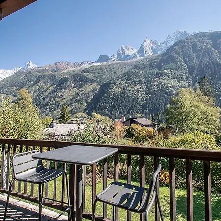 Σαλέ Typique A Avec Parking Et Wifi, Proche Centre Et Pistes - Fr-1-343-182 *