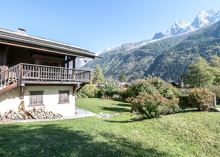 Typique A Avec Parking Et Wifi, Proche Centre Et Pistes - Fr-1-343-182