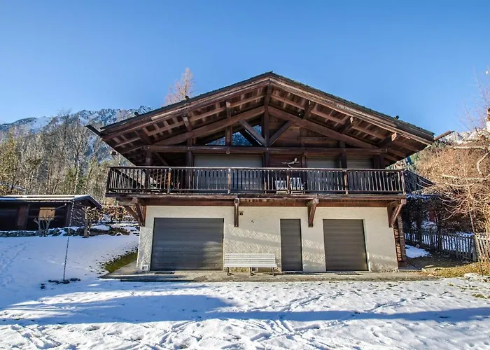 Authentique Près De Avec Jardin Et Parking - Fr-1-343-182 Chalet *